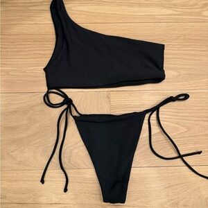Skatie sz Med black bikini